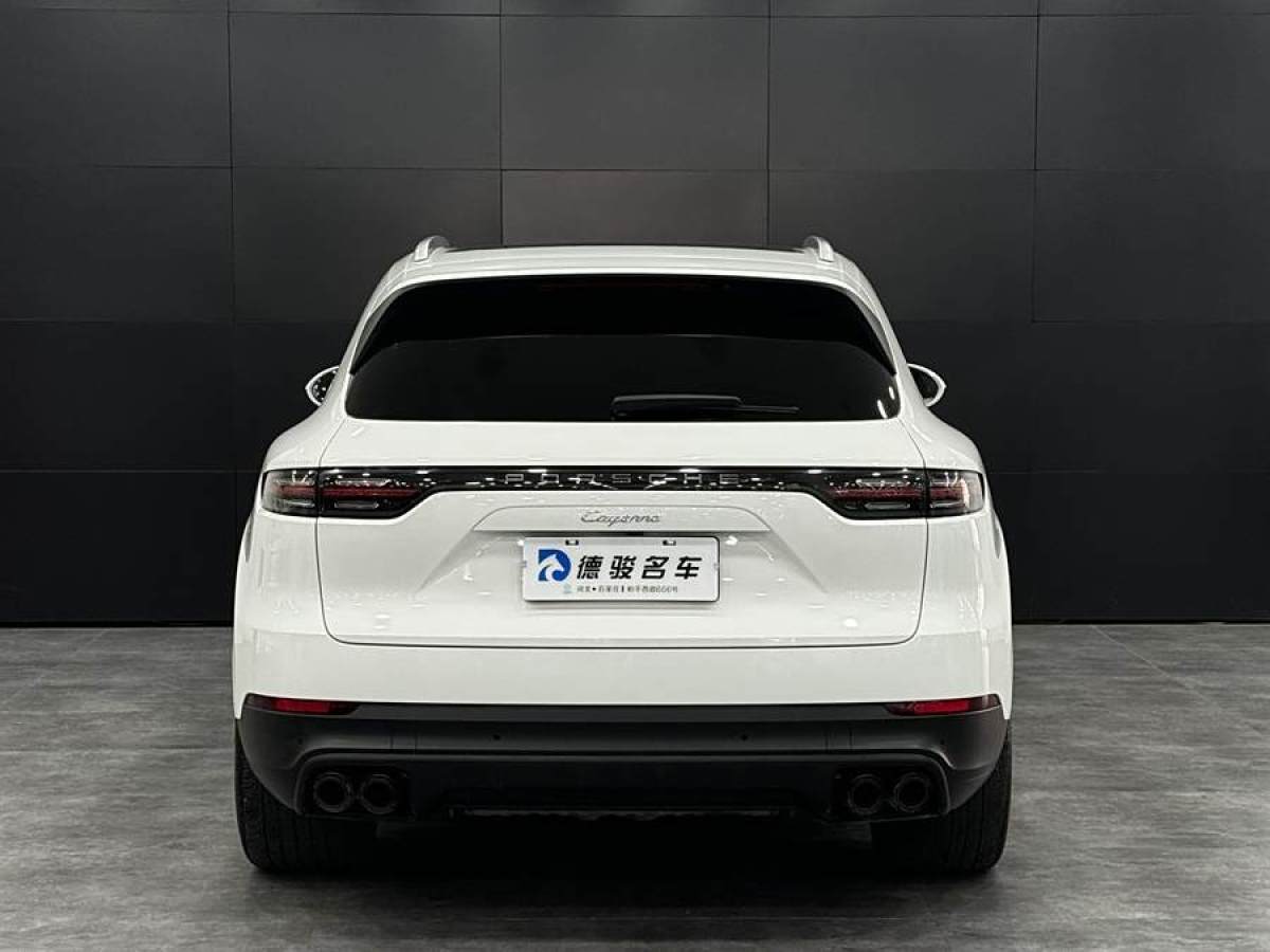 保時(shí)捷 Cayenne  2022款 Cayenne 3.0T 鉑金版圖片