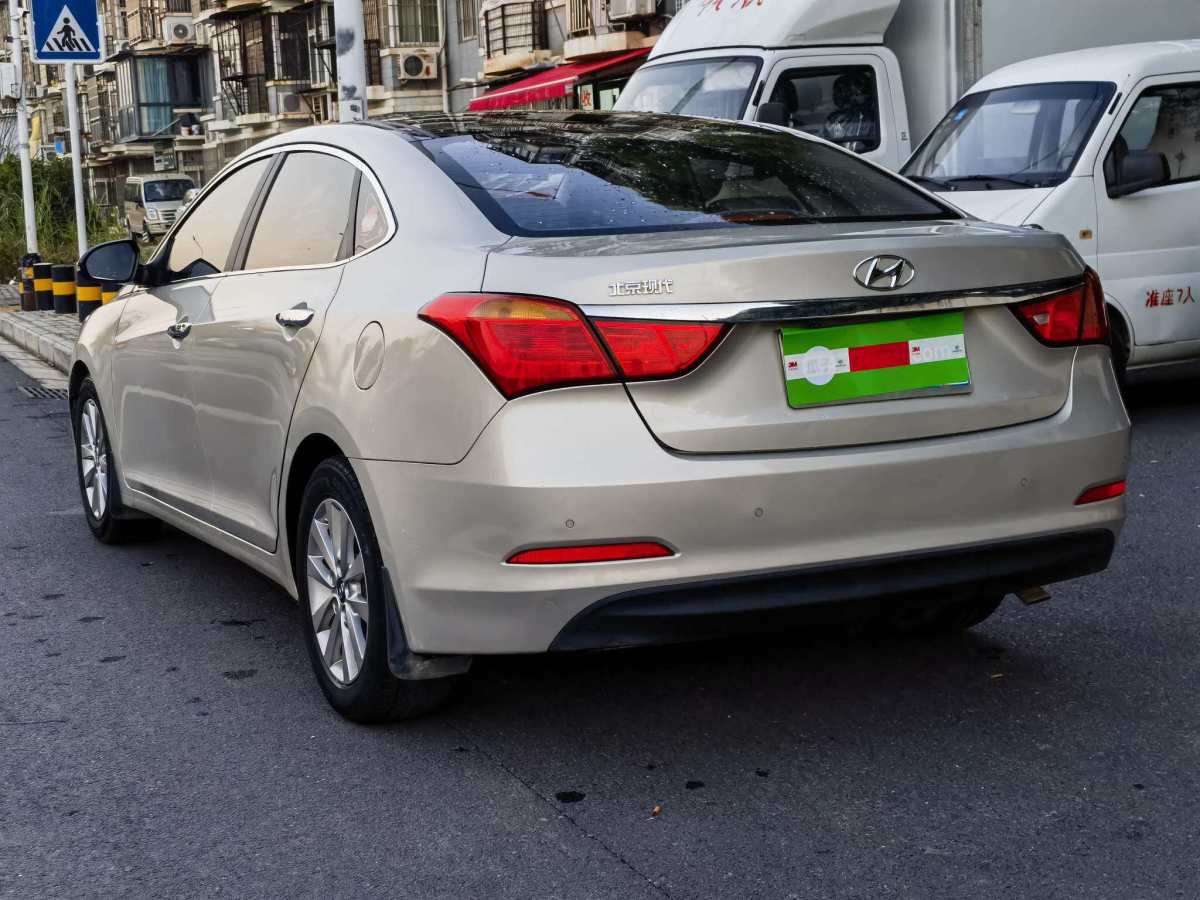 現(xiàn)代 名圖  2014款 1.8L 自動舒適型GL圖片