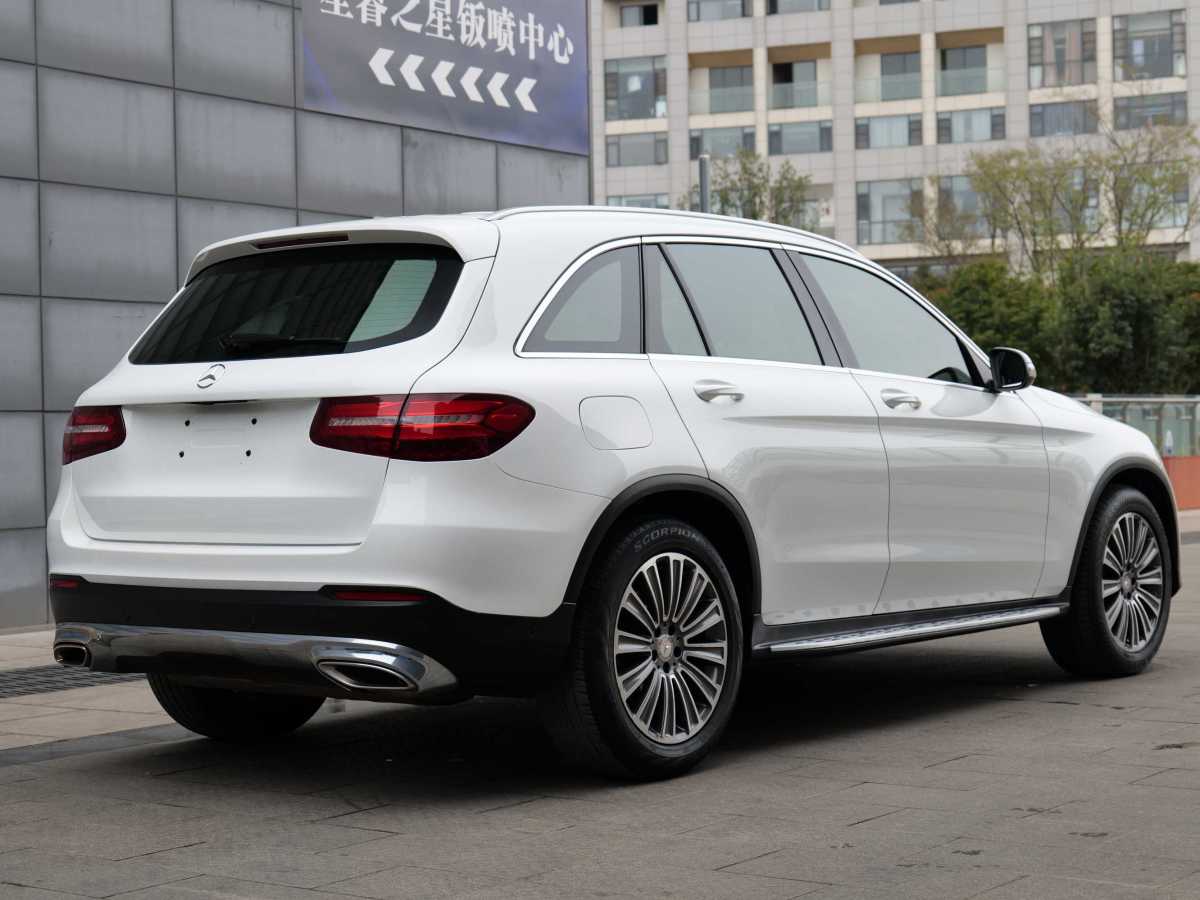 2016年5月奔馳 奔馳GLC  2016款 GLC 260 4MATIC 動感型