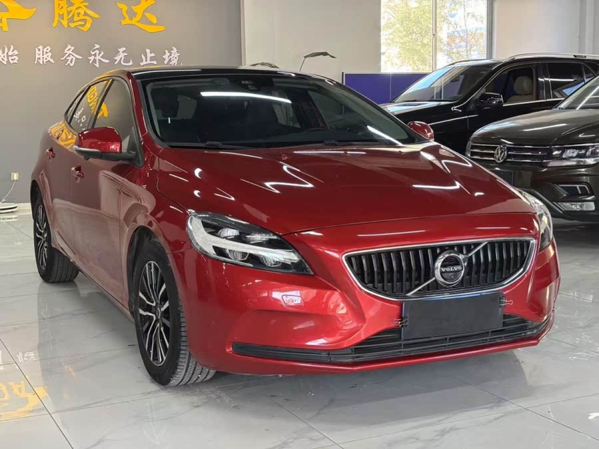 沃爾沃 V40  2018款 T3 智逸版圖片