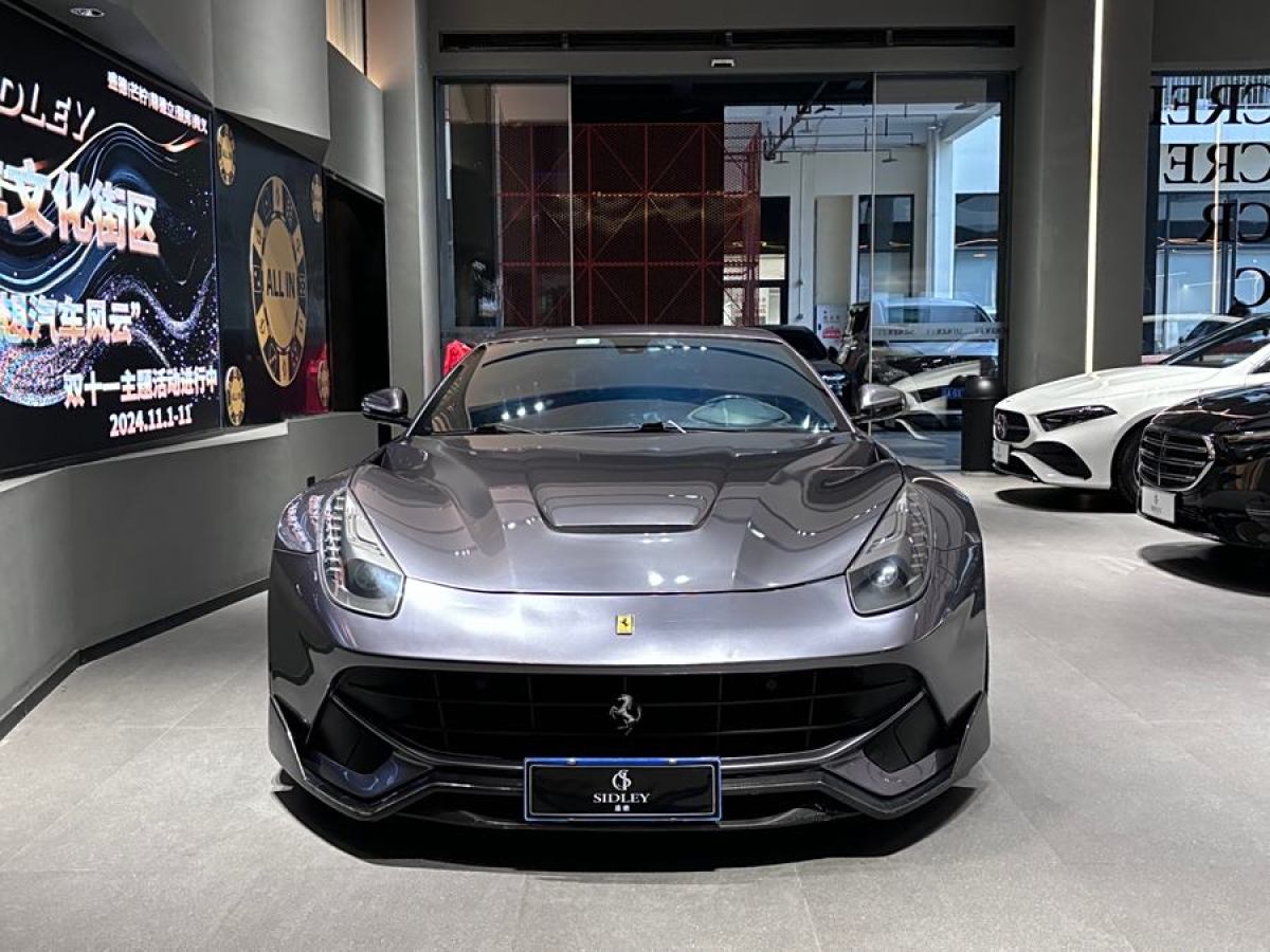 法拉利 F12berlinetta  2013款 6.3L 標(biāo)準(zhǔn)型圖片