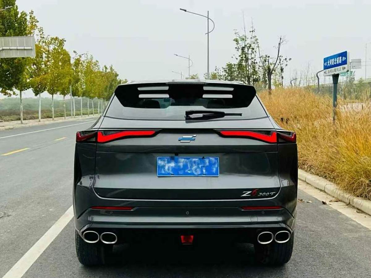 長(zhǎng)安歐尚 長(zhǎng)安歐尚Z6新能源  2023款 智電iDD 150KM旗艦PLUS圖片