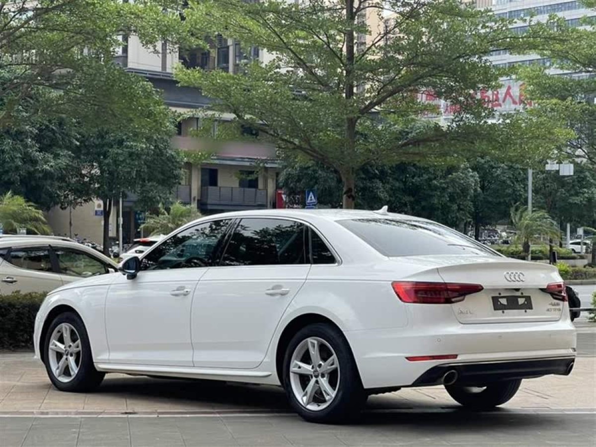 奧迪 奧迪A4L  2017款 Plus 40 TFSI 時尚型圖片
