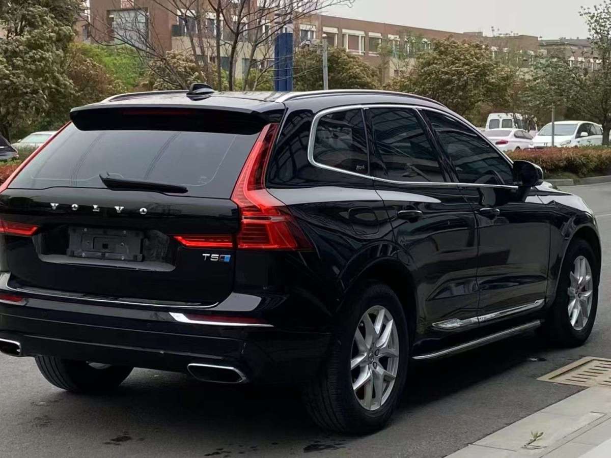 沃爾沃 XC60  2018款 T5 四驅(qū)智逸版圖片
