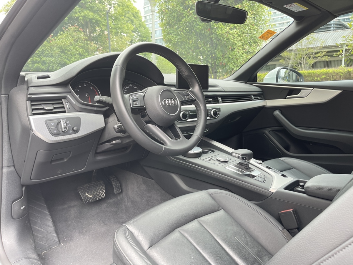 奥迪 奥迪A5  2019款 Cabriolet 40 TFSI 时尚型图片