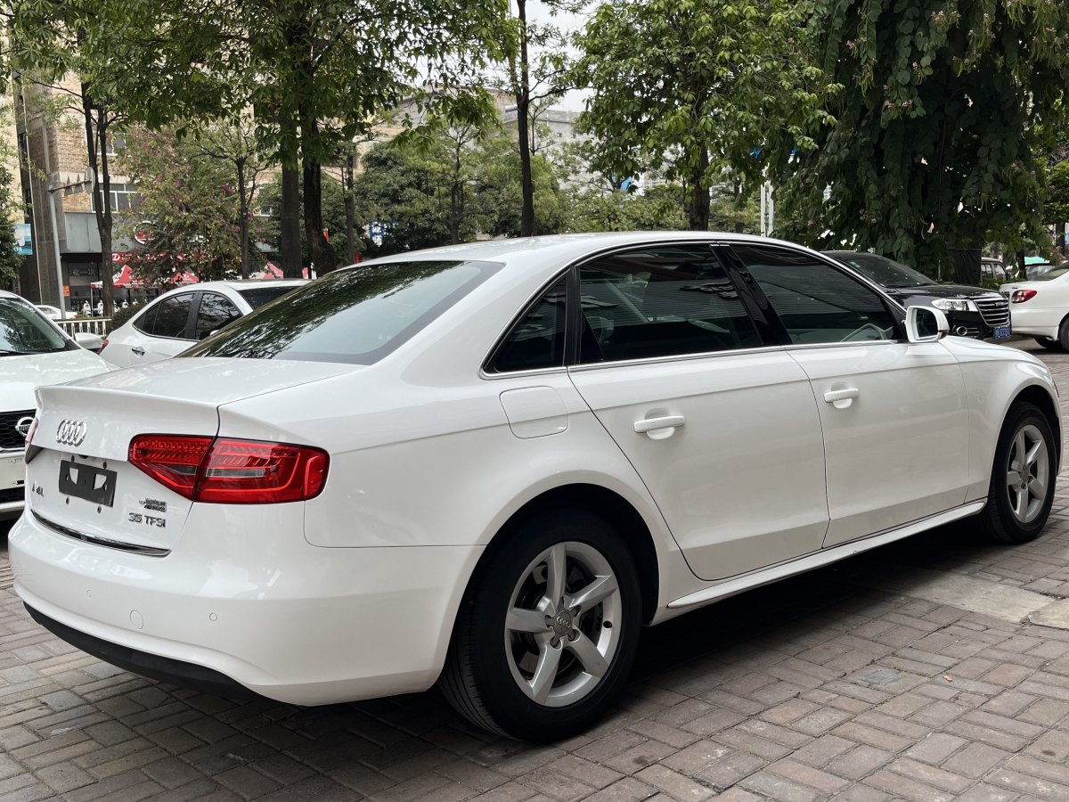 奧迪 奧迪A4L  2013款 35 TFSI 自動舒適型圖片