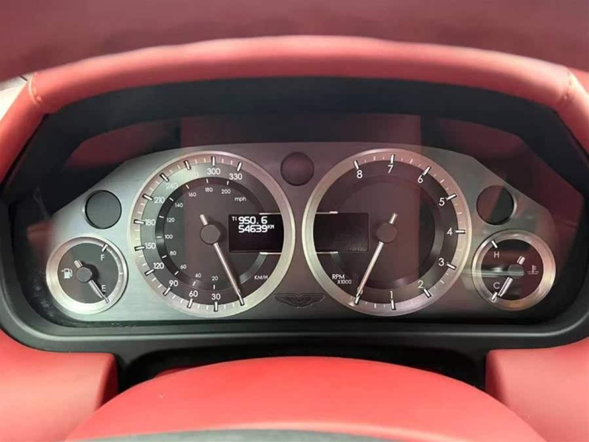 阿斯頓·馬丁 V8 Vantage  2012款 4.7L S Coupe圖片