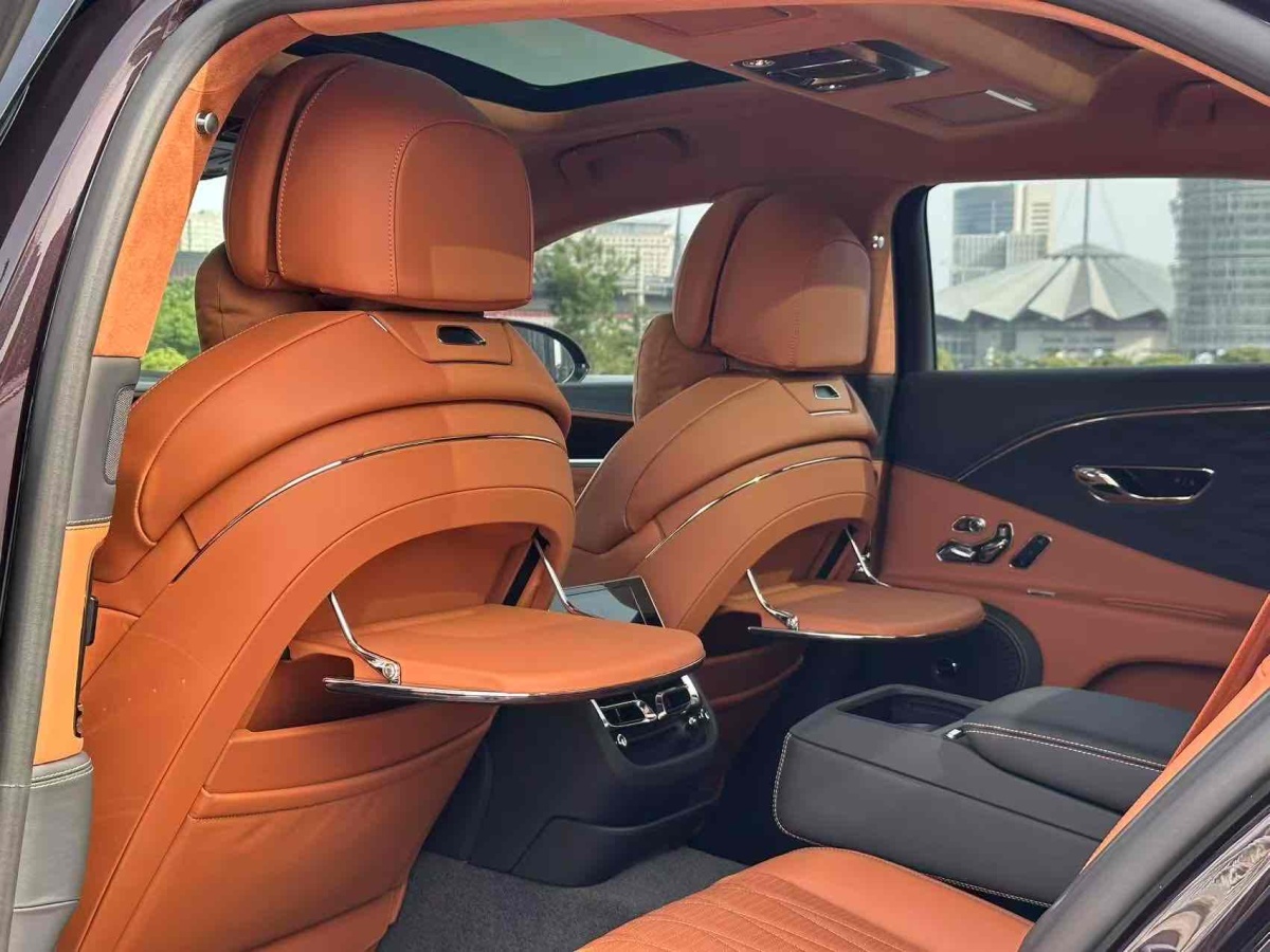 賓利 飛馳  2024款 4.0T V8 雅度版圖片