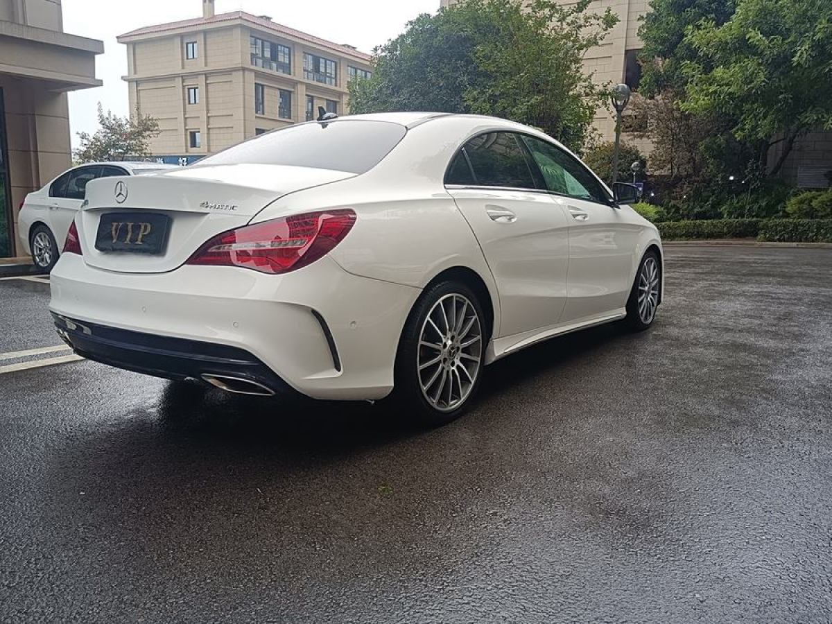 2018年9月奔馳 奔馳CLA級(jí)  2018款 CLA 220 4MATIC