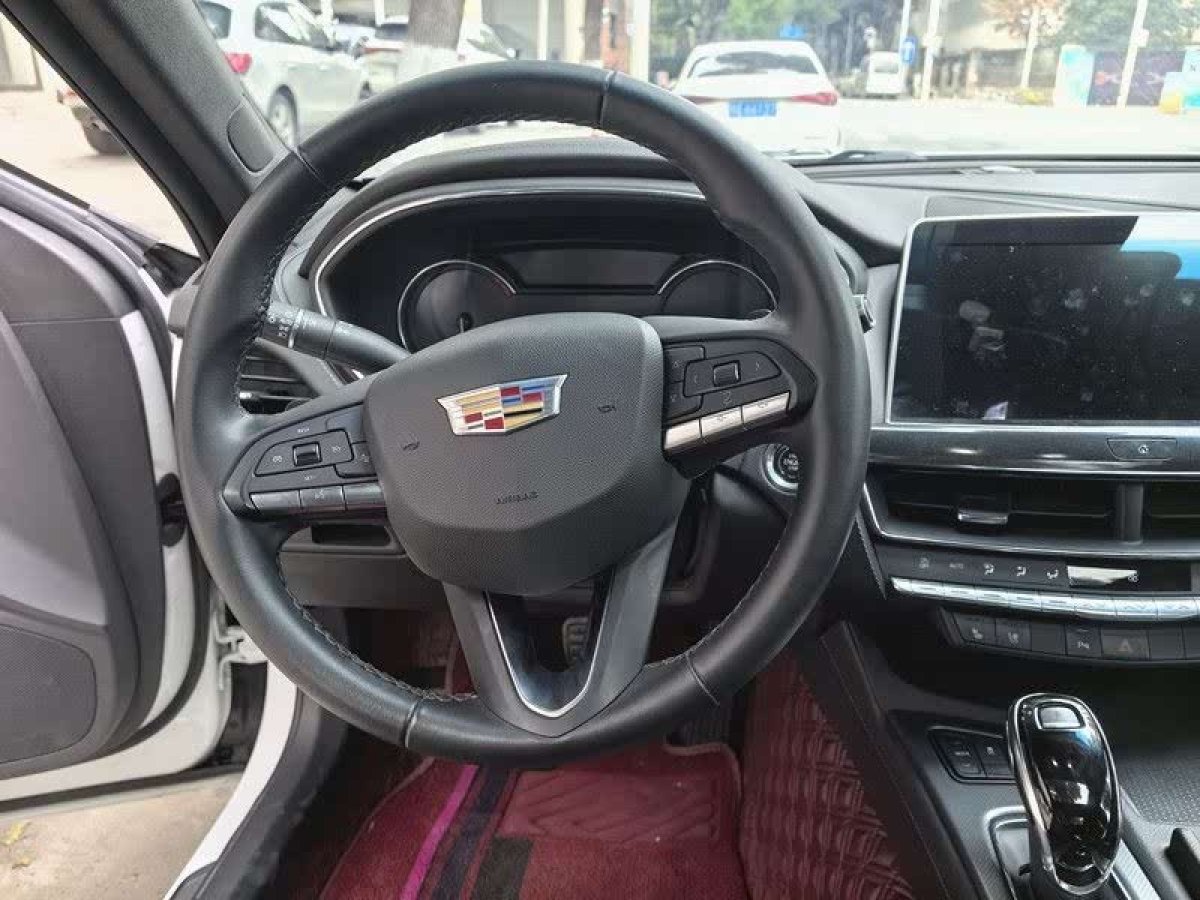 凱迪拉克 CT5  2022款 28T 風尚型圖片