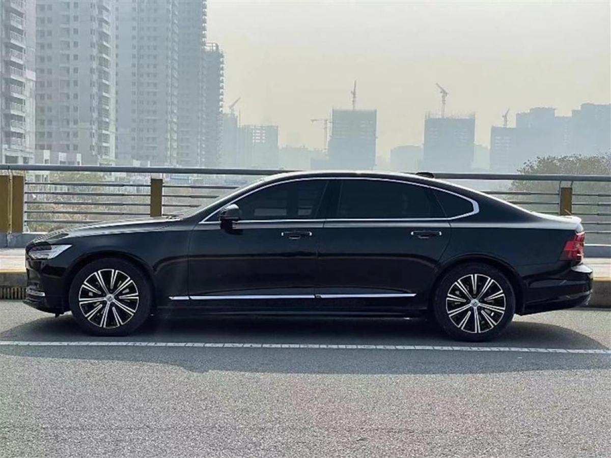 沃爾沃 S90  2020款 改款 T5 智遠(yuǎn)豪華版圖片