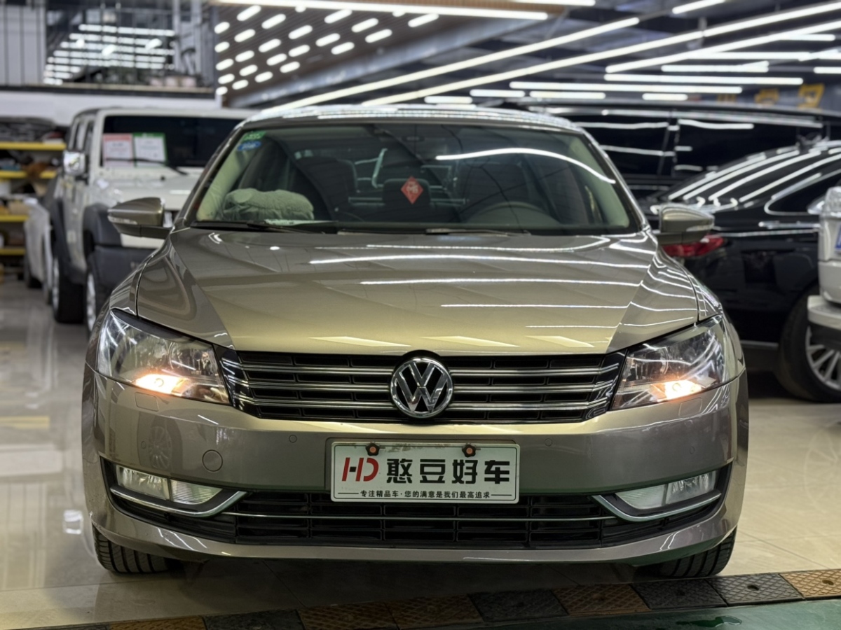 大眾 帕薩特  2011款 1.8TSI DSG御尊版圖片