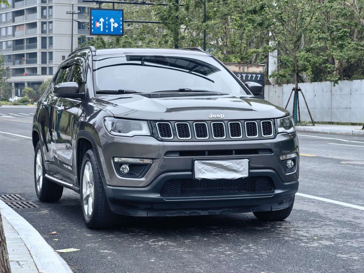 2019年07月Jeep 指南者  2019款  220T 自动驭享版