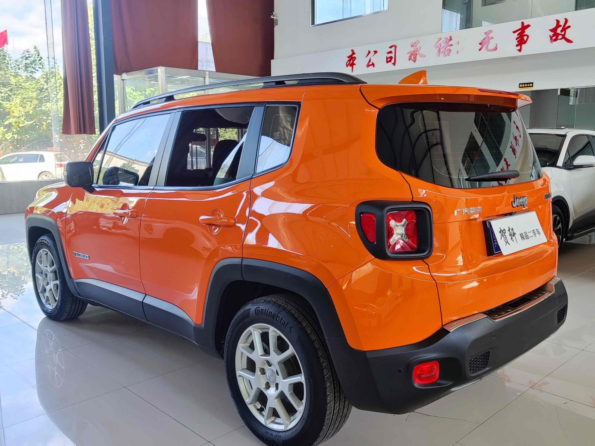 Jeep 自由俠  2019款 220T 自動(dòng)精英版圖片