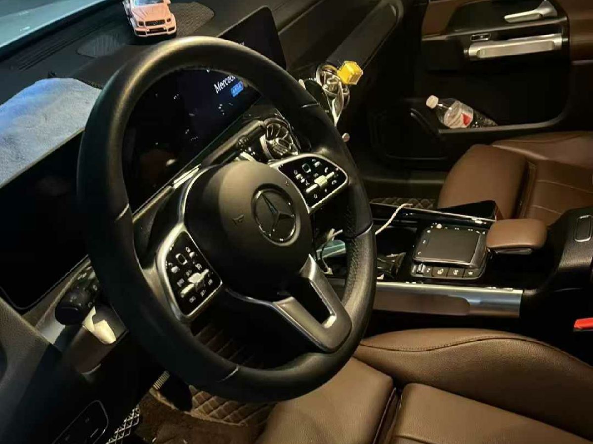 奔馳 奔馳GLC  2021款 GLC 260 L 4MATIC 動(dòng)感型圖片