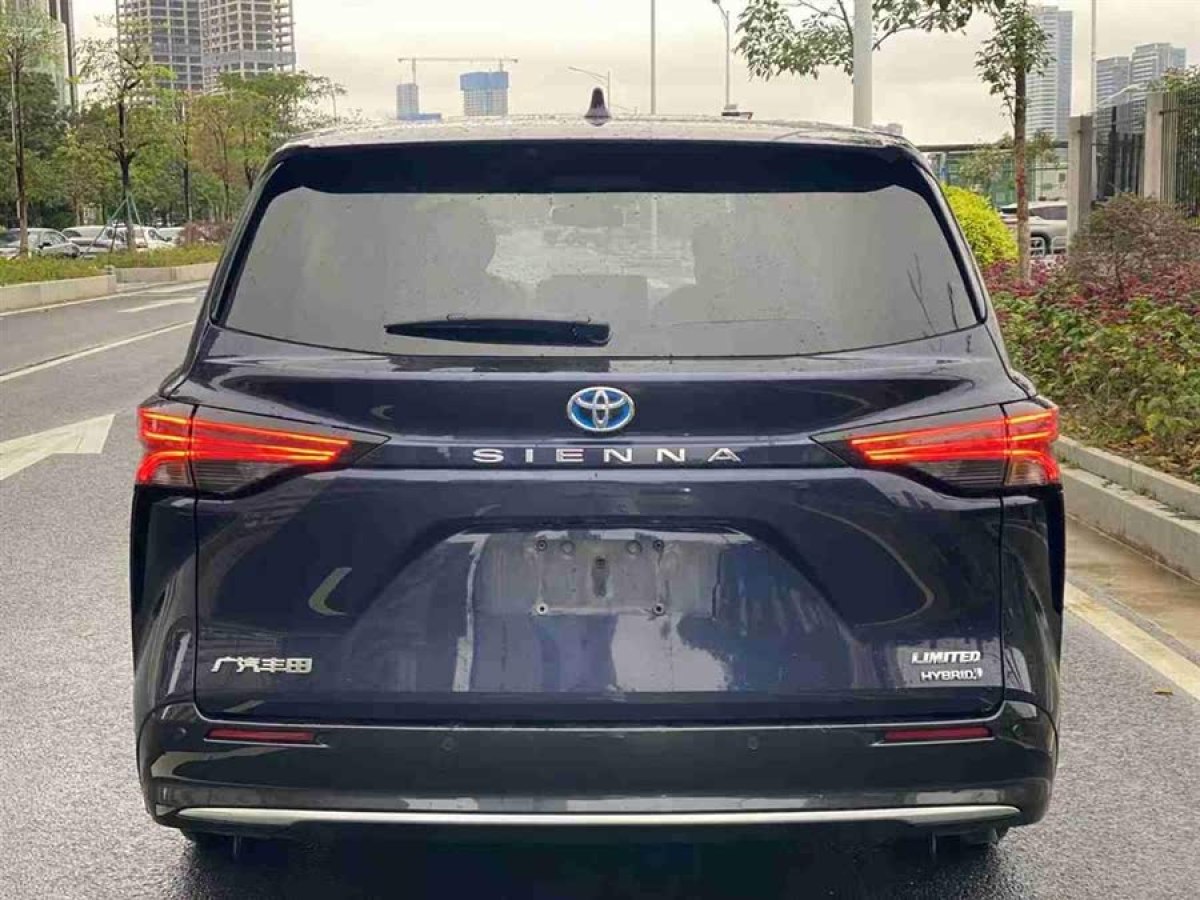 豐田 賽那SIENNA  2021款 2.5L混動 尊貴版圖片