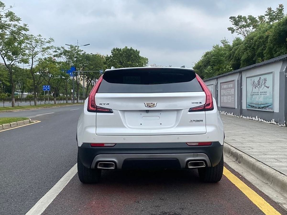 凱迪拉克 XT4  2018款 28T 兩驅(qū)領(lǐng)先型圖片