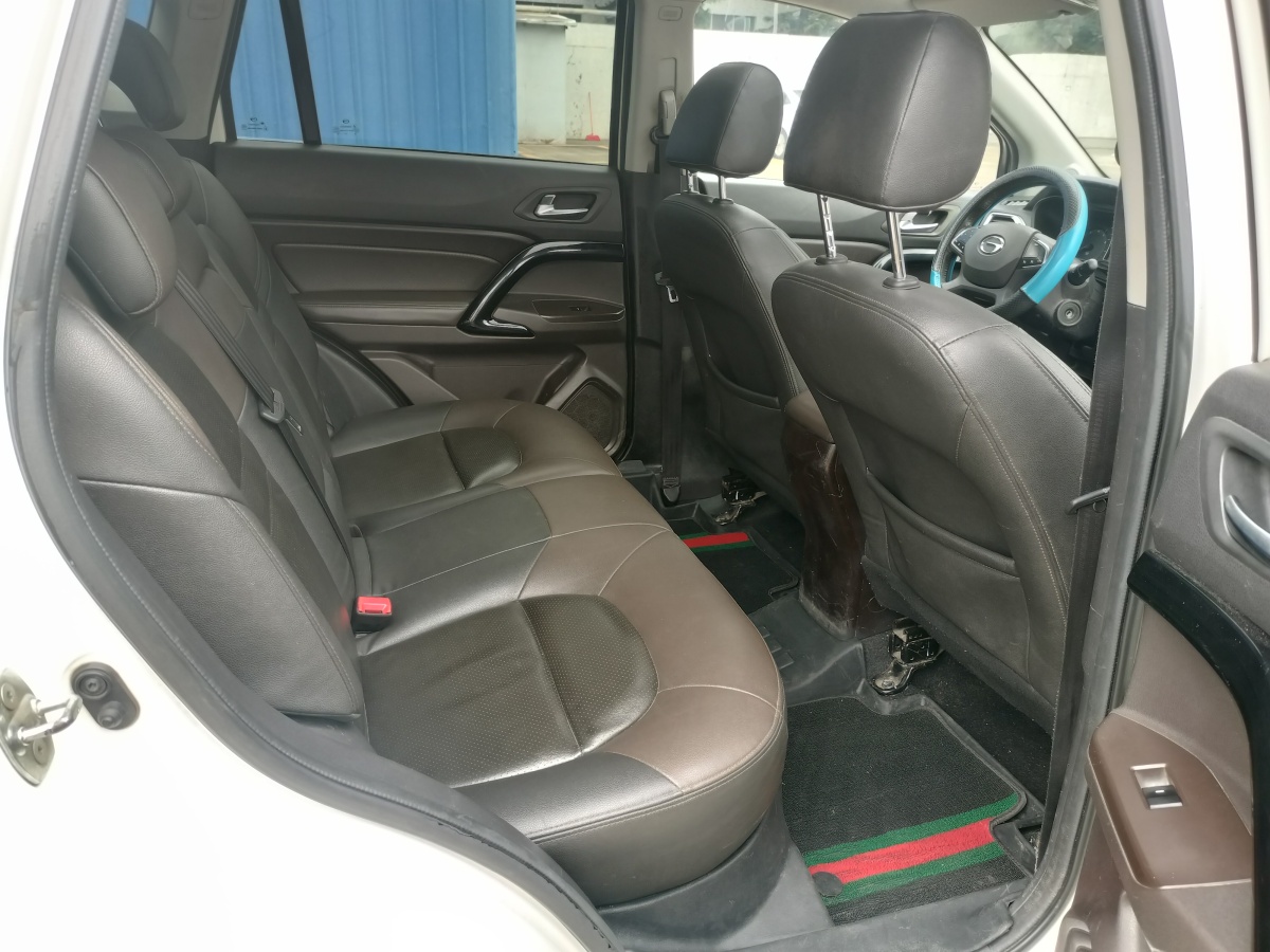 廣汽傳祺 GS4  2015款 200T 手動(dòng)豪華版圖片