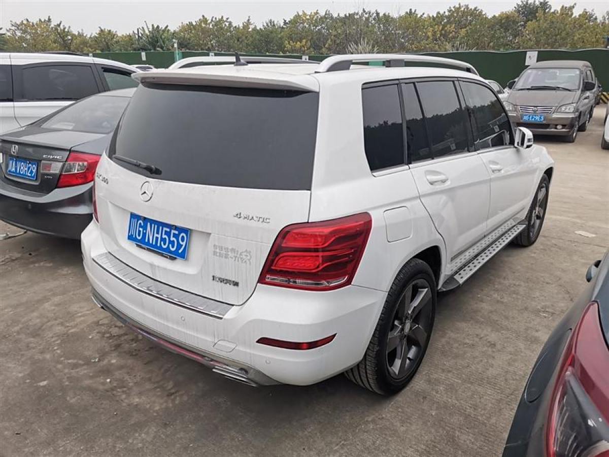 奔馳 奔馳GLK級(jí)  2013款 GLK 300 4MATIC 動(dòng)感天窗型圖片