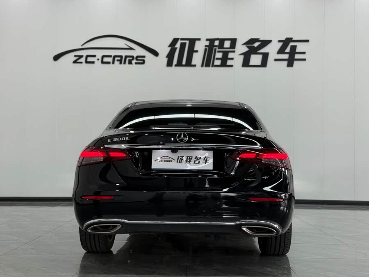 奔馳 奔馳E級  2021款 改款 E 300 L 豪華型圖片