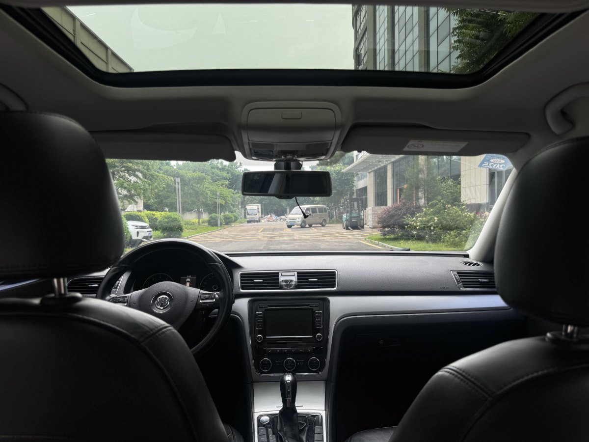 大眾 帕薩特  2014款 1.8TSI DSG御尊版圖片