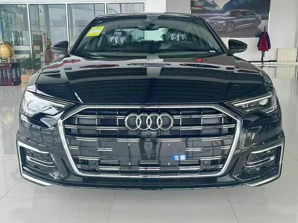 奧迪 奧迪A6L  2025款 45 TFSI 臻選動(dòng)感型圖片