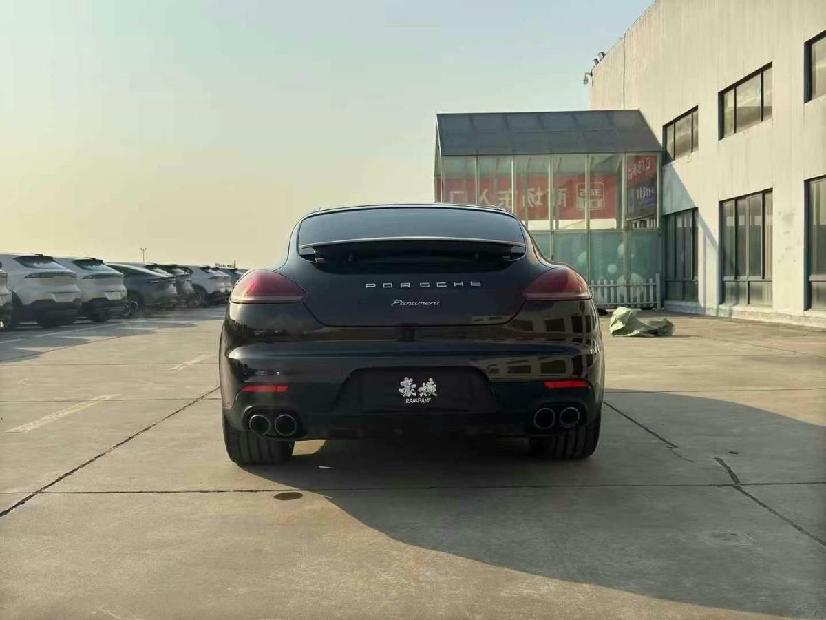 保時(shí)捷 Panamera  2015款 Panamera Exclusive Series 4.8T圖片