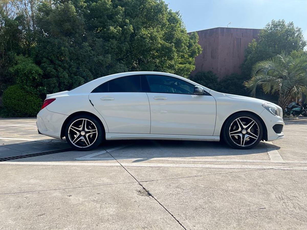 2014年7月奔馳 奔馳CLA級  2014款 CLA 260 4MATIC