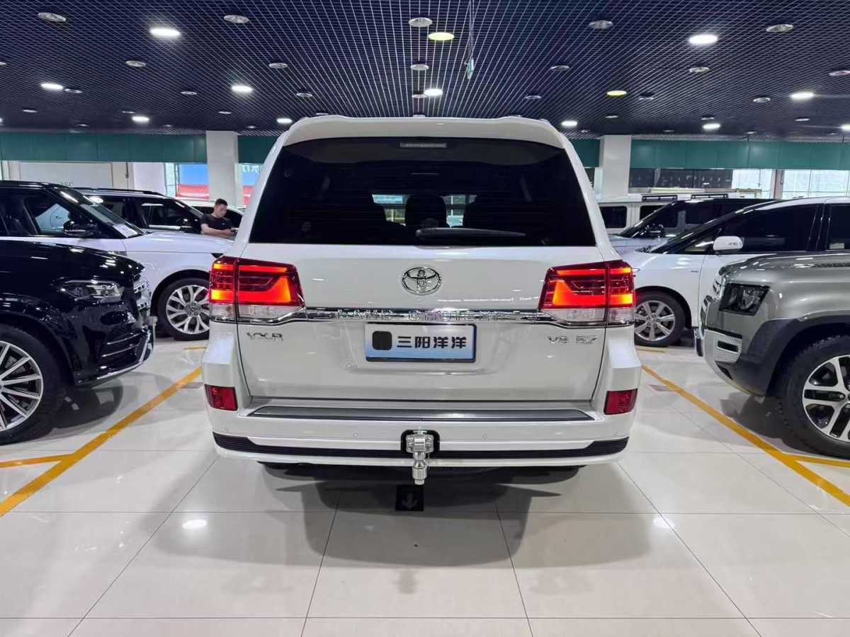 豐田 蘭德酷路澤  2018款 5.7L VX-R 12氣 底升(中東版)圖片
