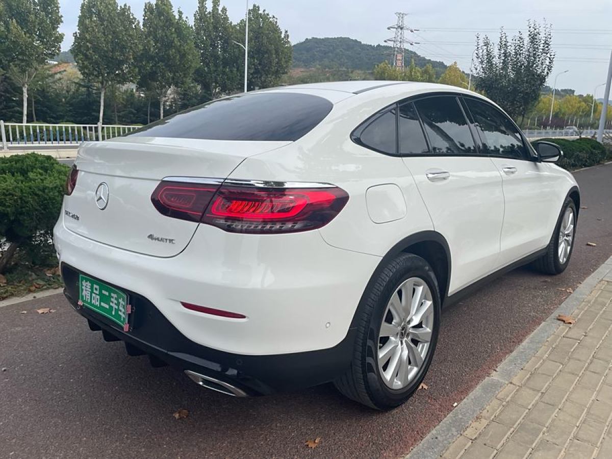 2020年1月奔馳 奔馳GLC  2023款 改款 GLC 260 4MATIC 轎跑SUV