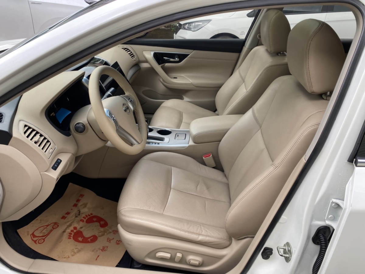 日產(chǎn) 天籟  2016款 改款 2.0L XL舒適版圖片