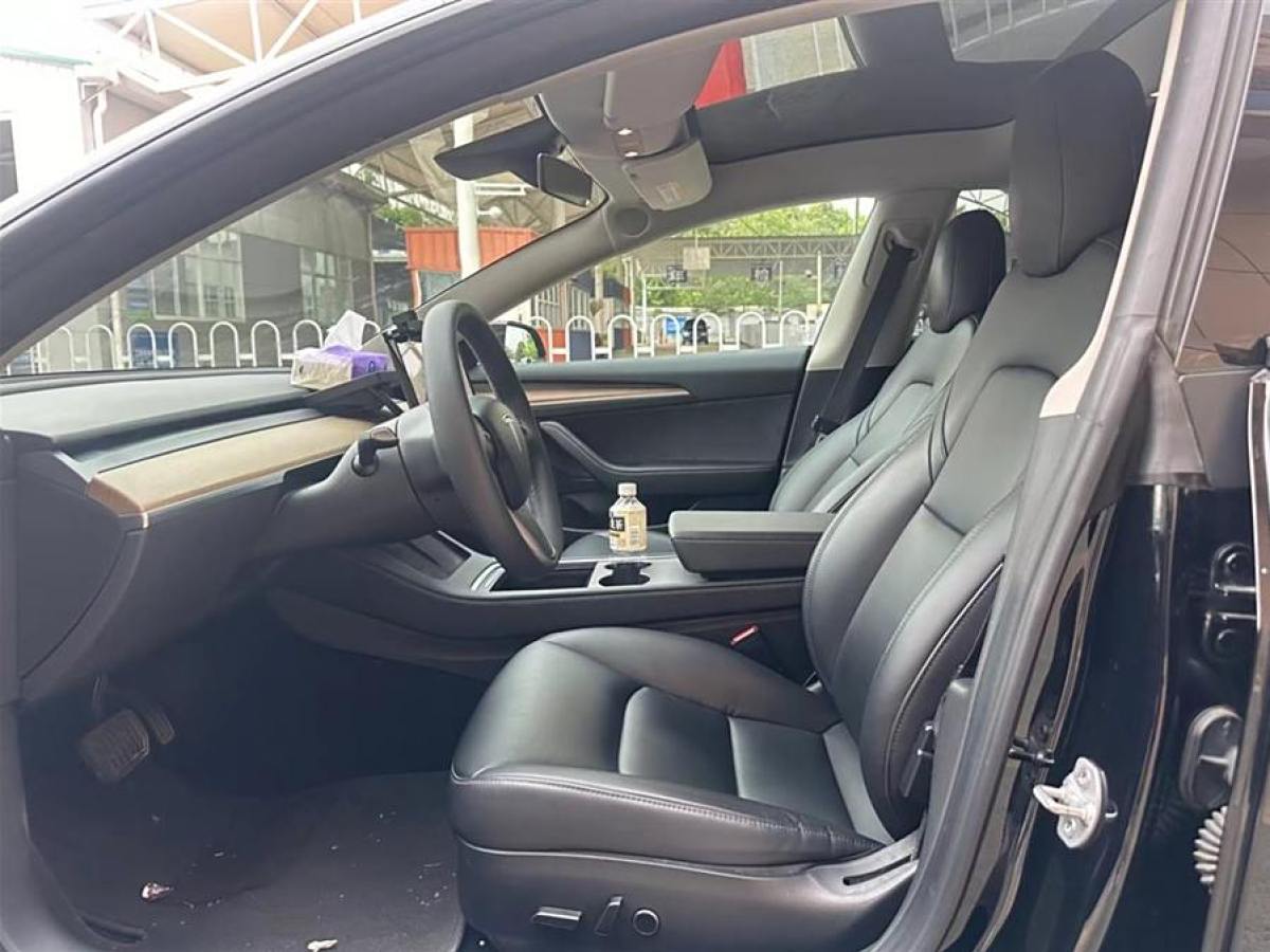 特斯拉 Model 3  2019款 標準續(xù)航后驅(qū)升級版圖片