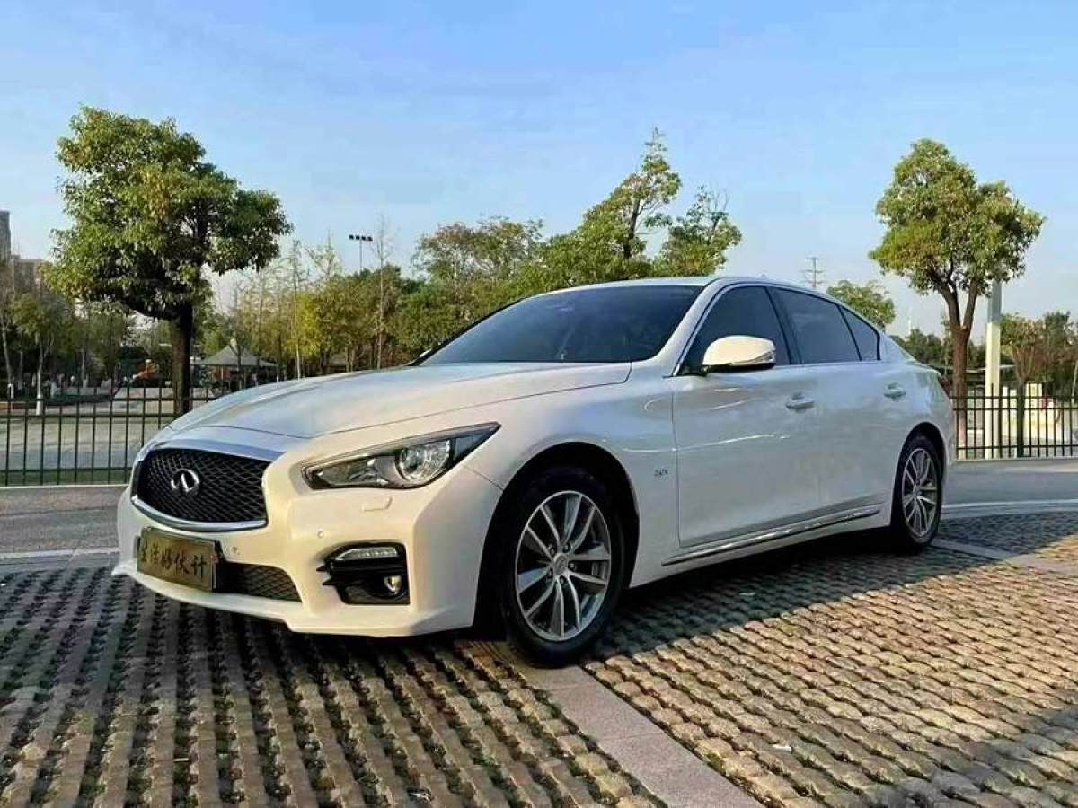 英菲尼迪 Q50L  2015款 2.0T 悅享版圖片