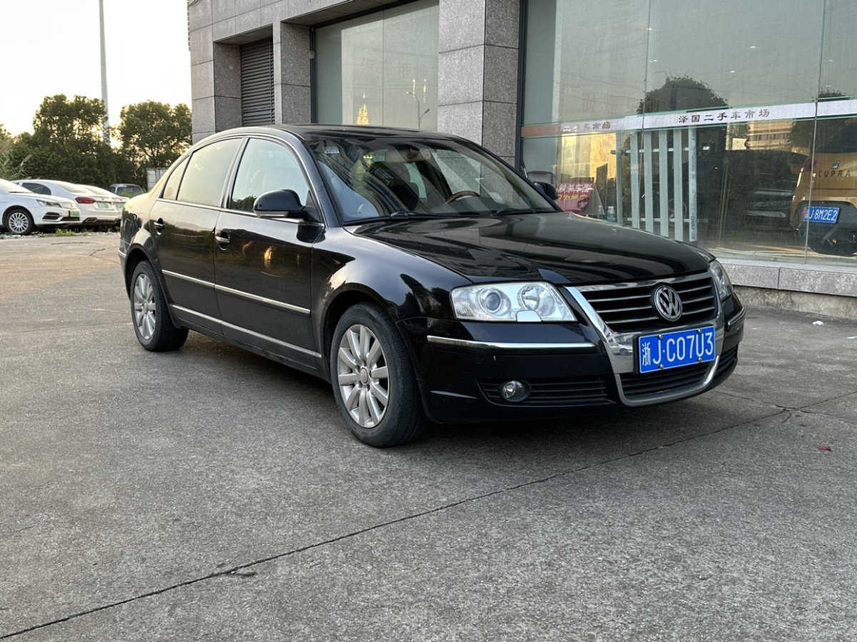 大眾 Passat領(lǐng)馭  2007款 1.8T 自動VIP型圖片