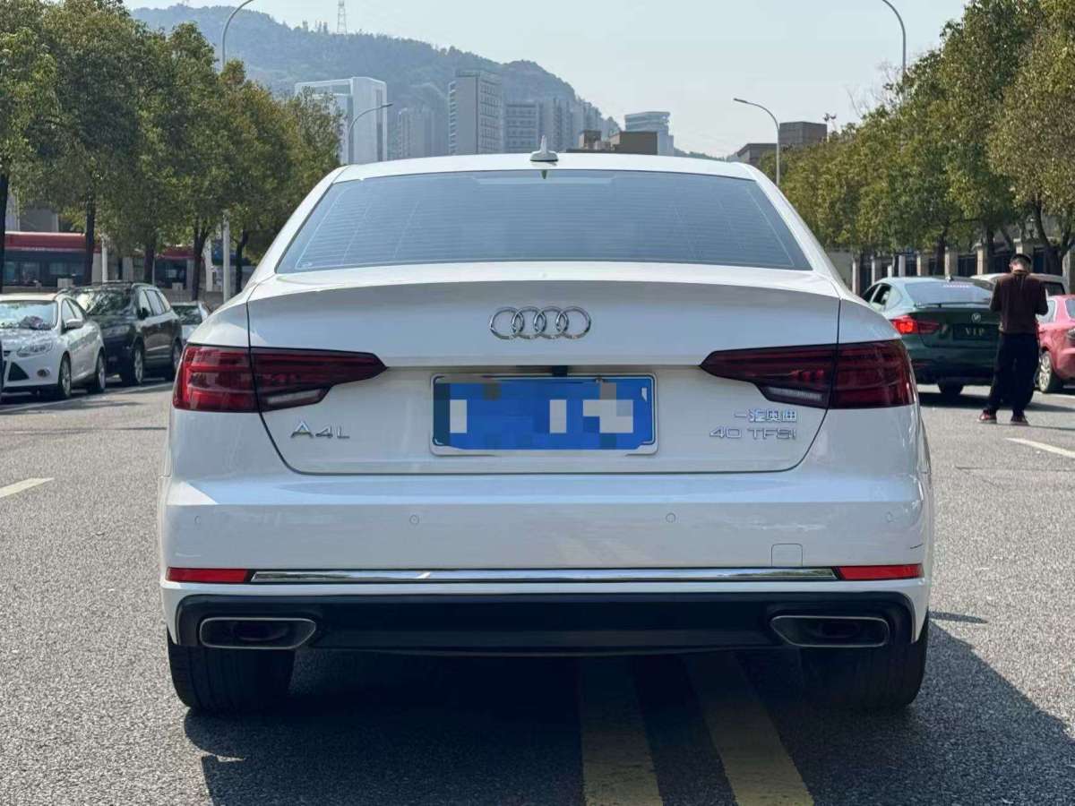 奧迪 奧迪A4L  2019款 40 TFSI 時(shí)尚型 國(guó)V圖片