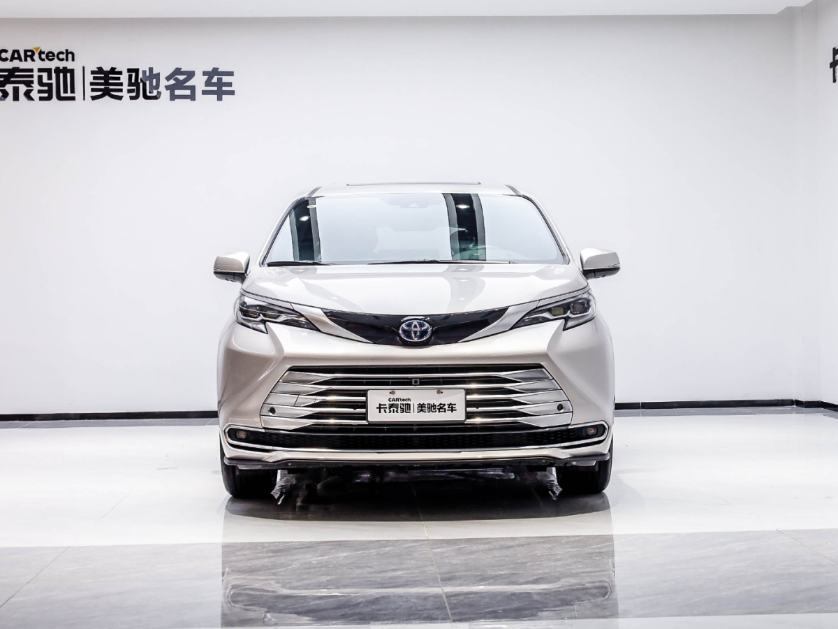 丰田 赛那SIENNA 2021款 2.5L混动 铂金版图片