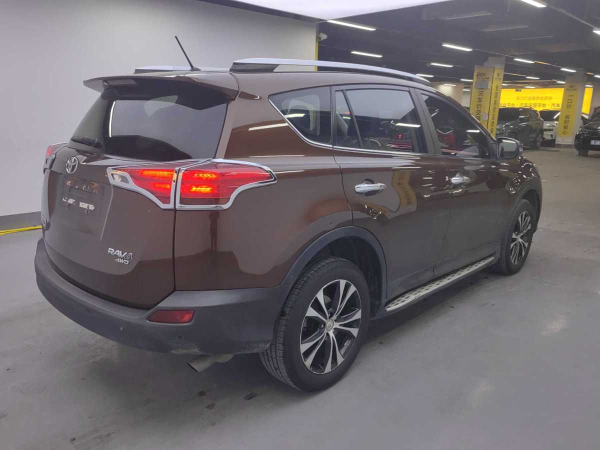 豐田 RAV4榮放  2013款 2.5L 自動(dòng)四驅(qū)尊貴版圖片