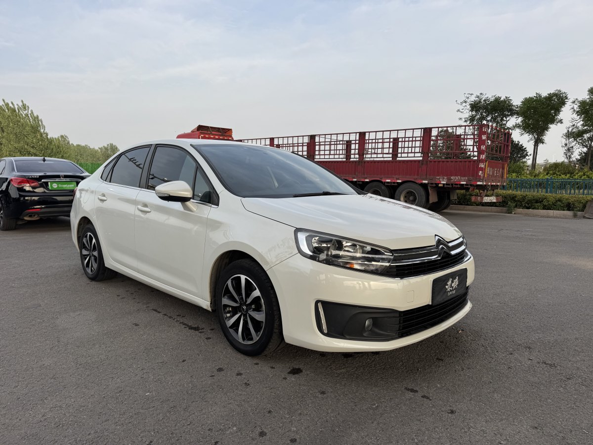 雪鐵龍 C4世嘉  2018款 1.6L 手動(dòng)豪華型圖片