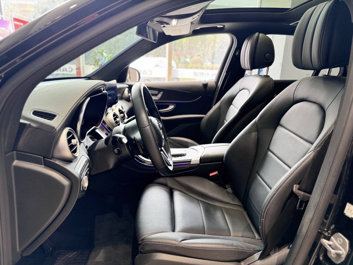 奔馳 奔馳GLC  2018款 改款 GLC 260 4MATIC 豪華型圖片
