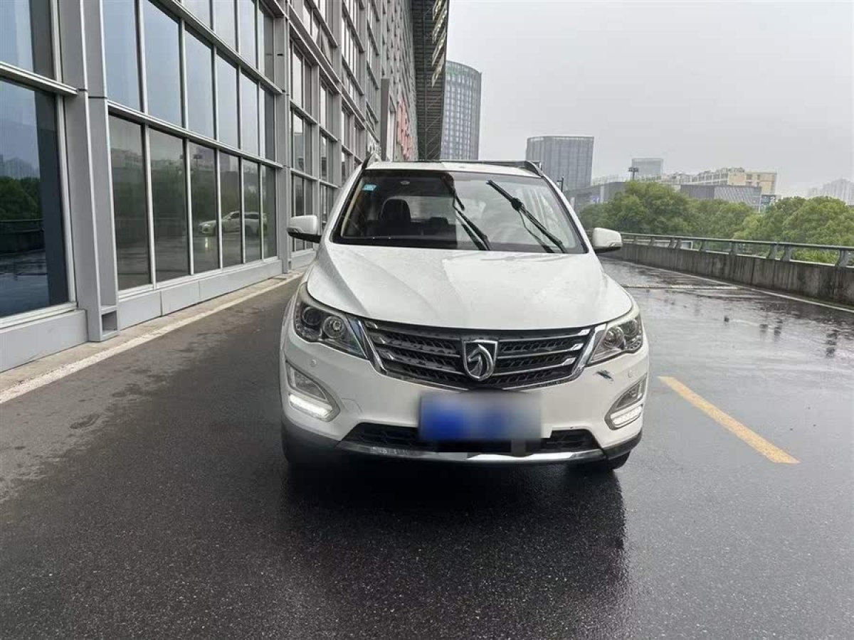 寶駿 560  2016款 1.8L iAMT豪華型圖片