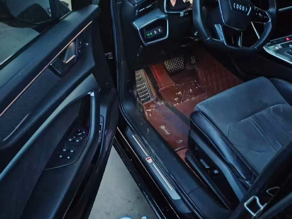 奧迪 奧迪A6L  2019款 40 TFSI 豪華動感型圖片