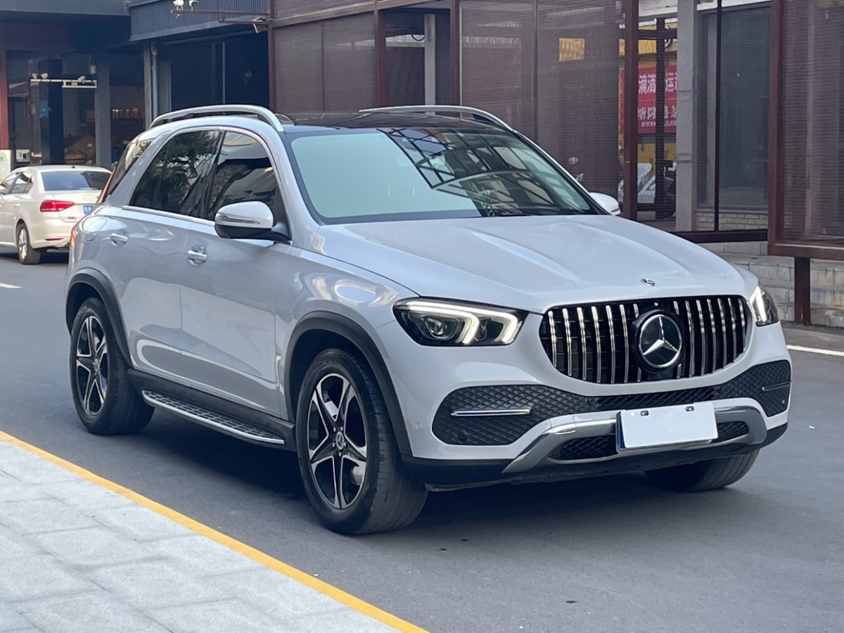 奔馳 奔馳GLE  2020款 改款 GLE 450 4MATIC 豪華型圖片