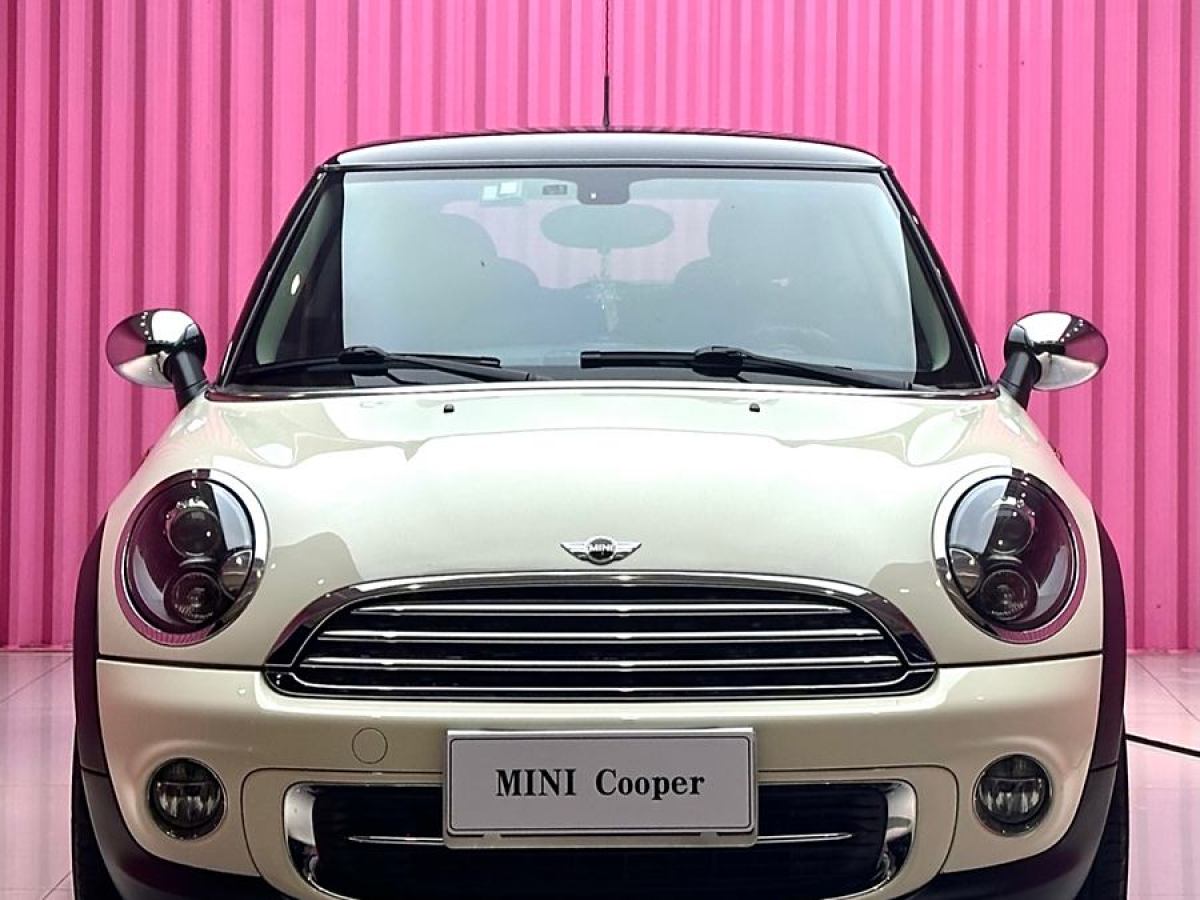 MINI COUNTRYMAN  2011款 1.6L COOPER Fun图片