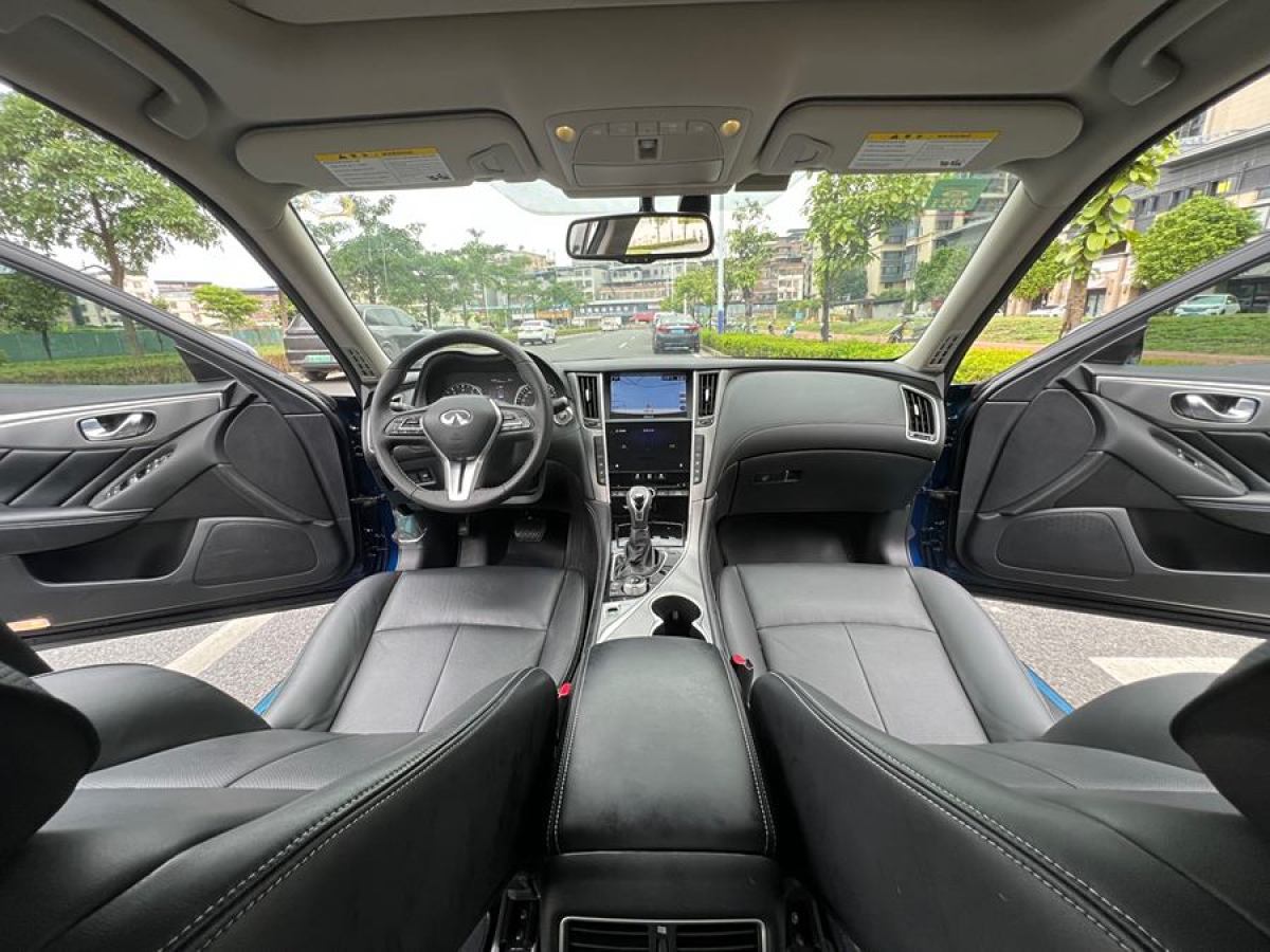 英菲尼迪 Q50L  2018款  2.0T 逸享版 國(guó)VI圖片