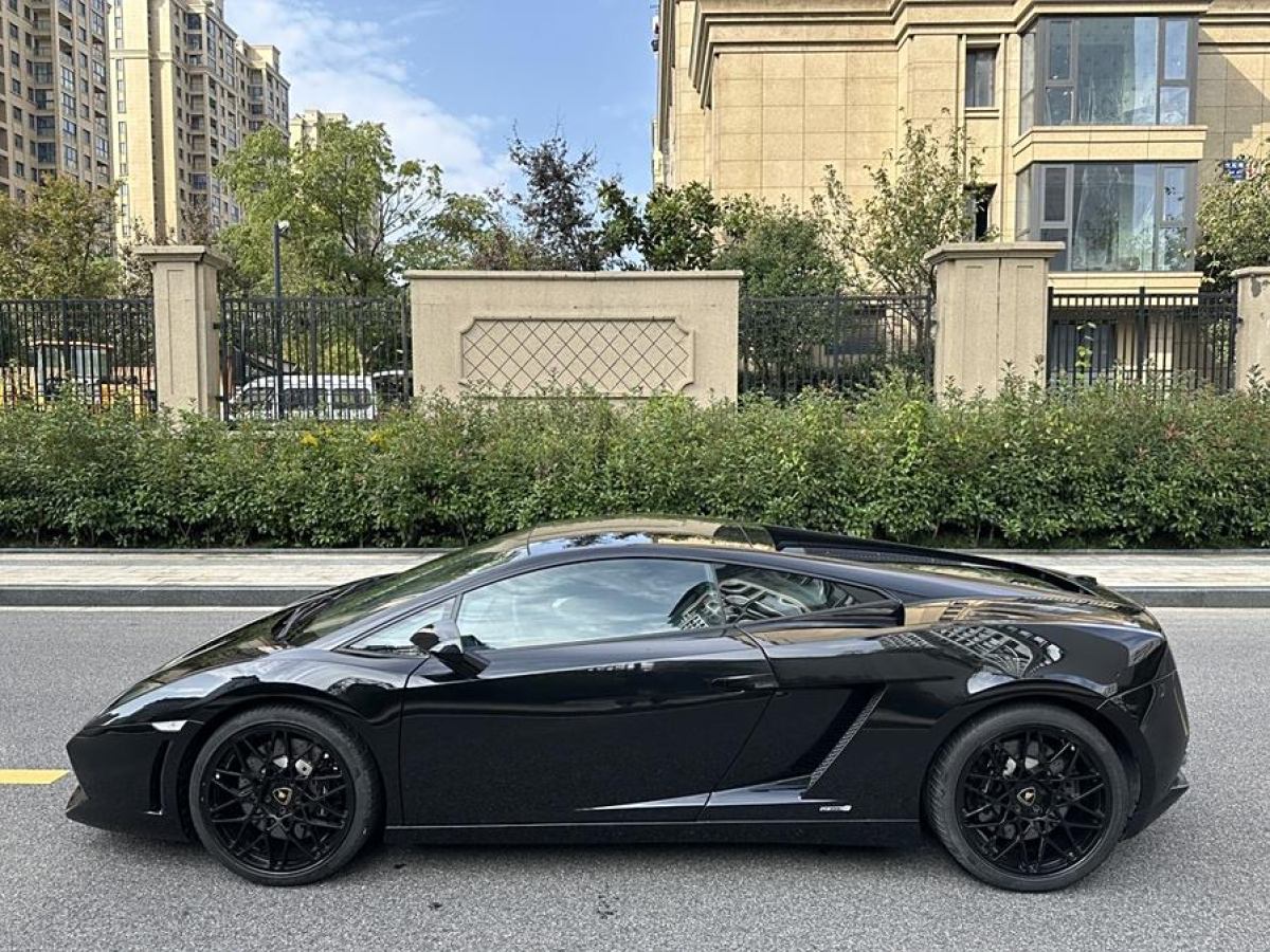 蘭博基尼 Gallardo  2010款 LP 550-2 標(biāo)準(zhǔn)版圖片