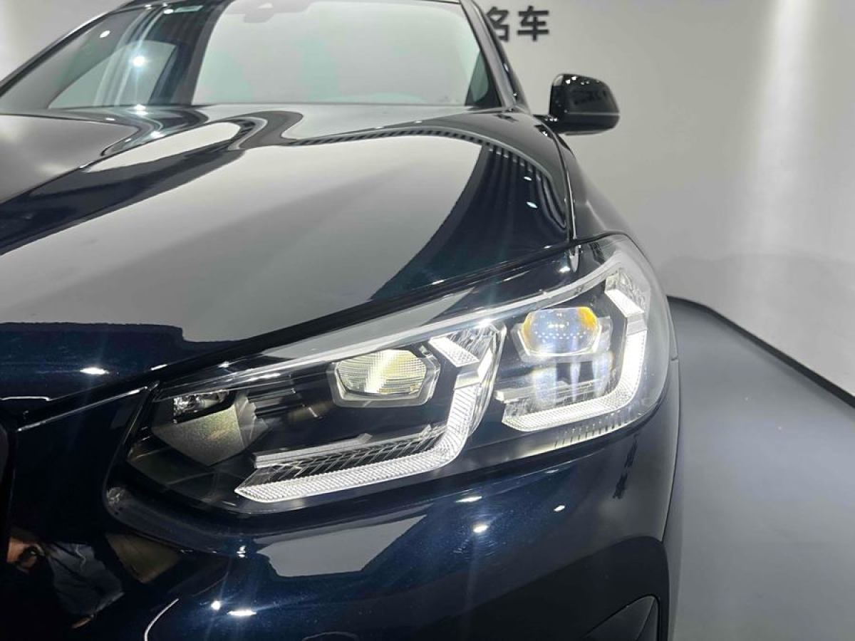 寶馬 寶馬X3  2023款 xDrive30i 領(lǐng)先型 M曜夜套裝圖片