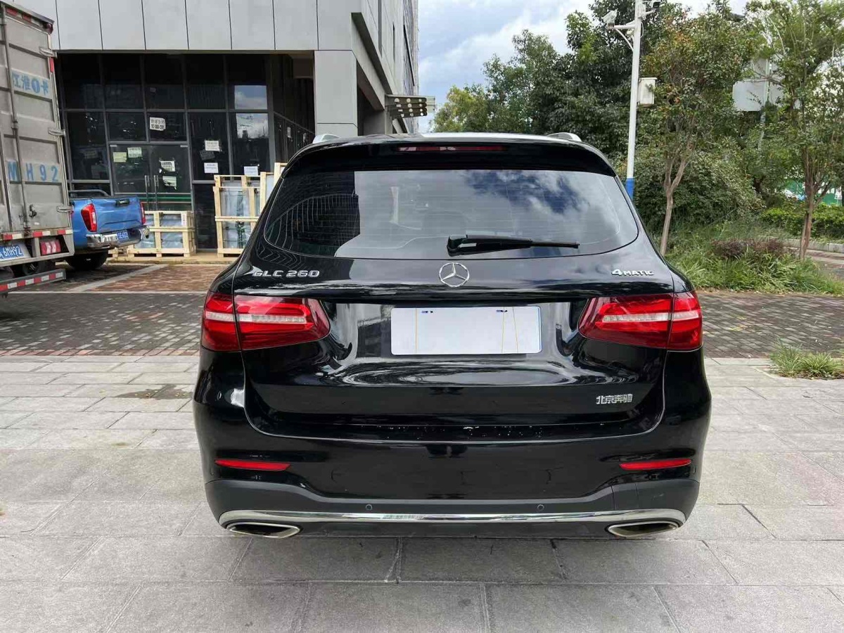 奔馳 奔馳GLC  2017款 GLC 260 4MATIC 動感型圖片