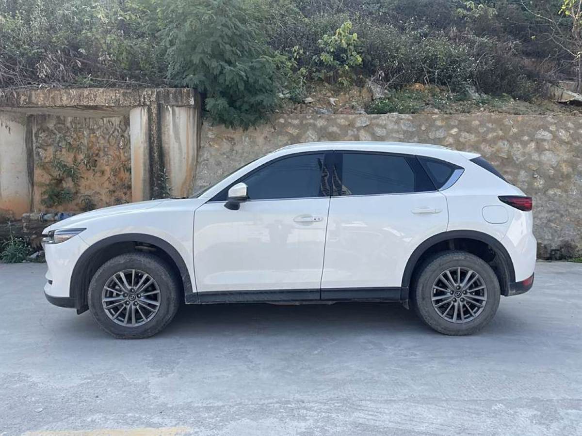 馬自達(dá) CX-5  2020款 改款 2.0L 自動兩驅(qū)智尊型圖片