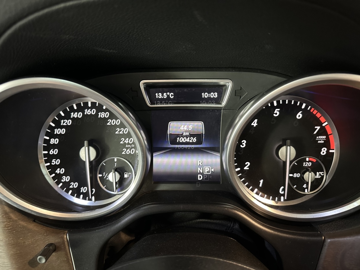 奔驰 奔驰GL级  2014款 GL 400 4MATIC豪华型图片