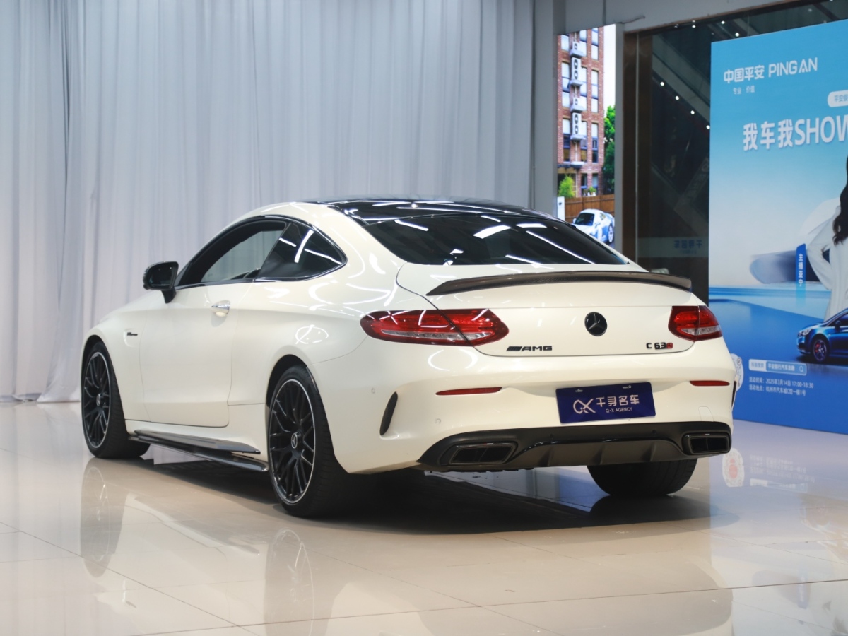 奔馳 奔馳C級AMG  2016款 AMG C 63 S Coupe圖片